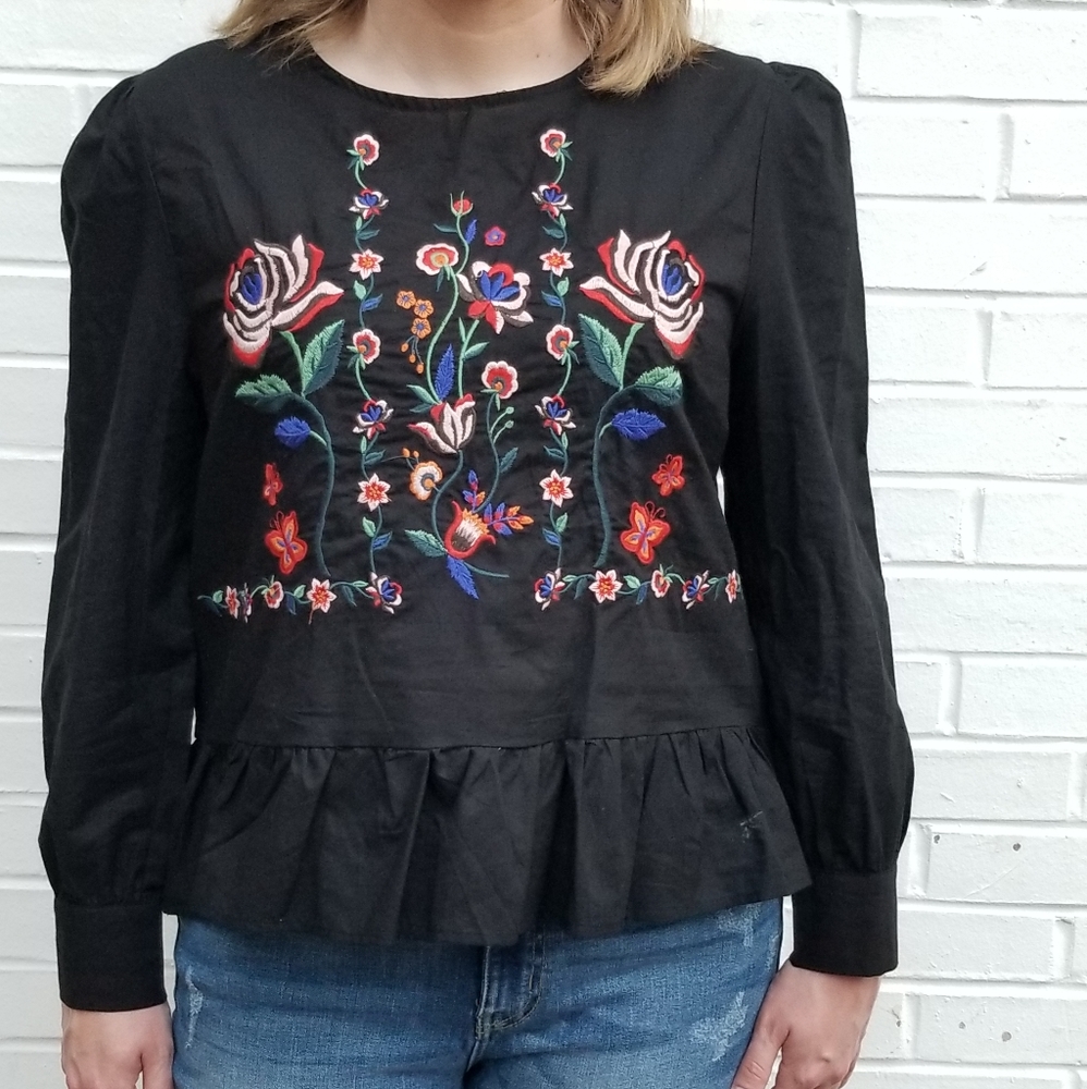 Floral embroidered top